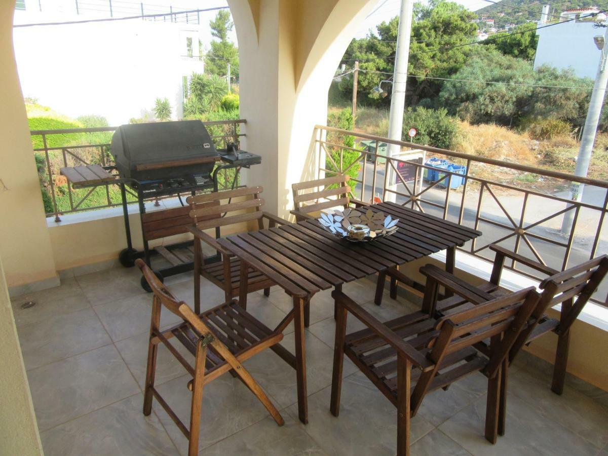 Villa Maria Louiza Near Airport 아르테미다 외부 사진